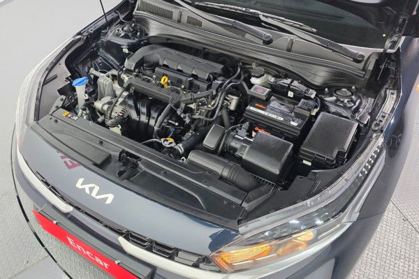 2022 Kia K3 с пробегом 56 182 км