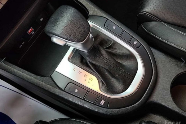 2021 Kia K3 с пробегом 104 324 км