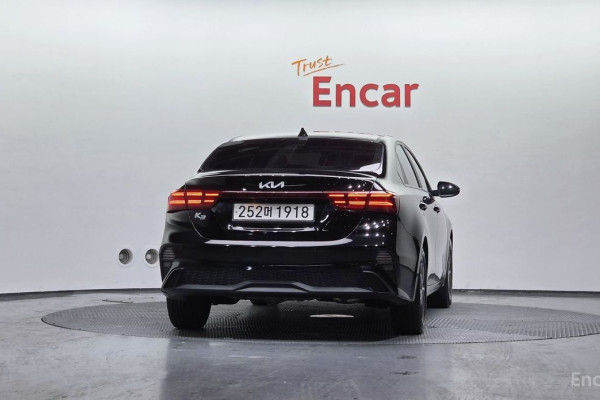 2022 Kia K3 с пробегом 115 512 км