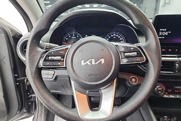 2021 Kia K3 с пробегом 104 324 км