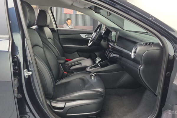 2022 Kia K3 с пробегом 56 182 км