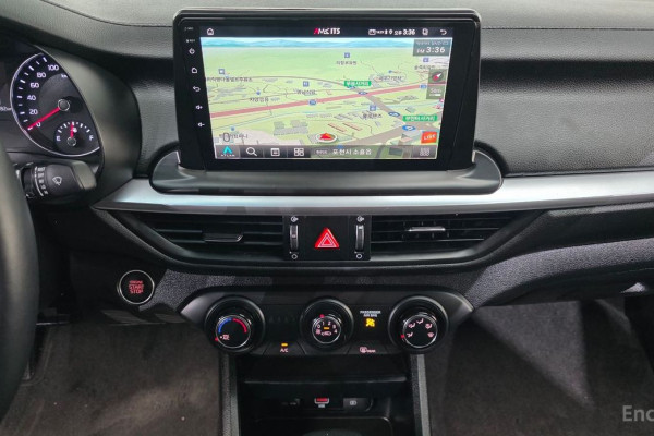 2022 Kia K3 с пробегом 56 182 км