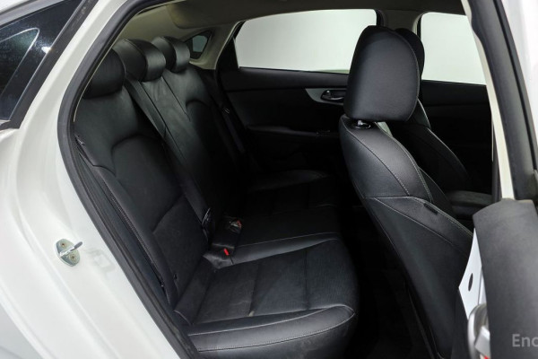 2021 Kia K3 с пробегом 51 197 км