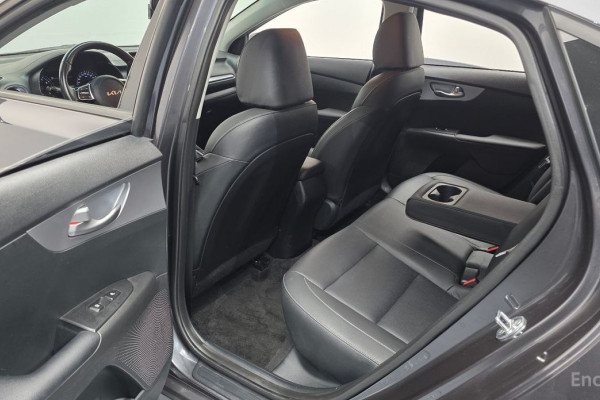 2021 Kia K3 с пробегом 78 988 км