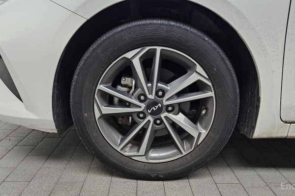 2021 Kia K3 с пробегом 75 953 км