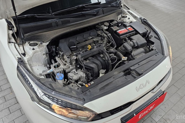 2021 Kia K3 с пробегом 75 953 км