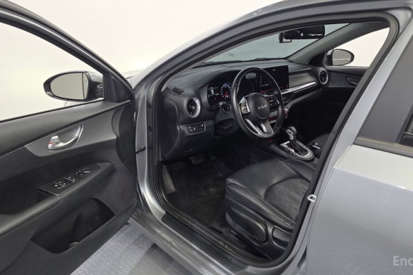 2022 Kia K3 с пробегом 144 498 км