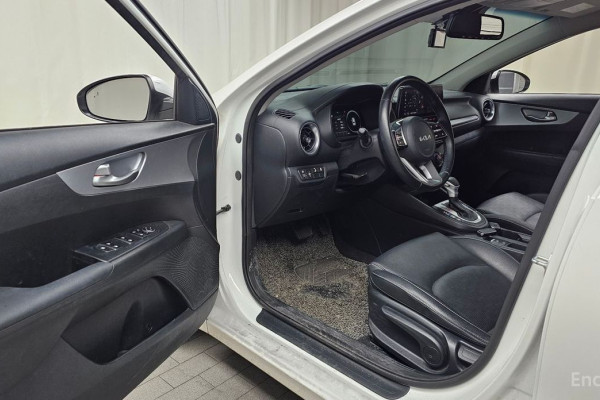 2021 Kia K3 с пробегом 75 953 км