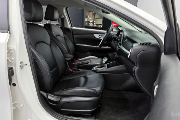 2021 Kia K3 с пробегом 85 983 км