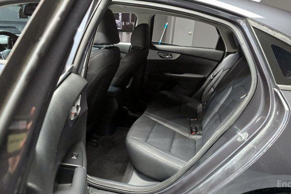 2021 Kia K3 с пробегом 58 770 км