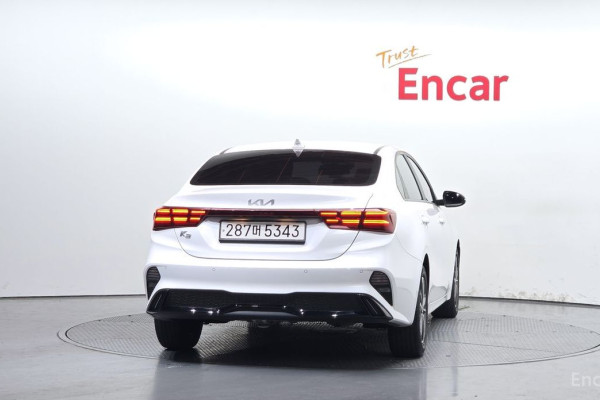 2022 Kia K3 с пробегом 80 716 км