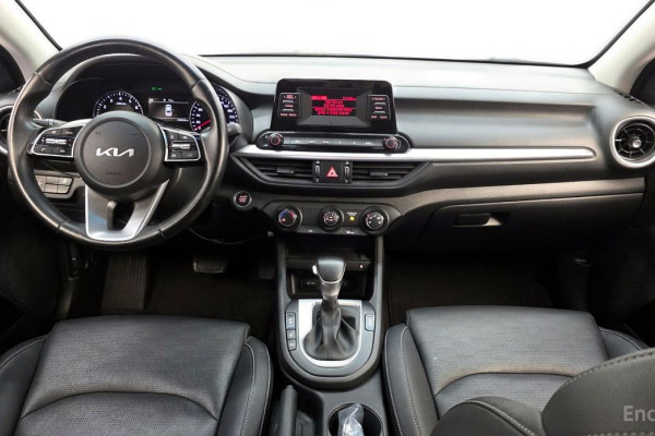 2022 Kia K3 с пробегом 109 033 км