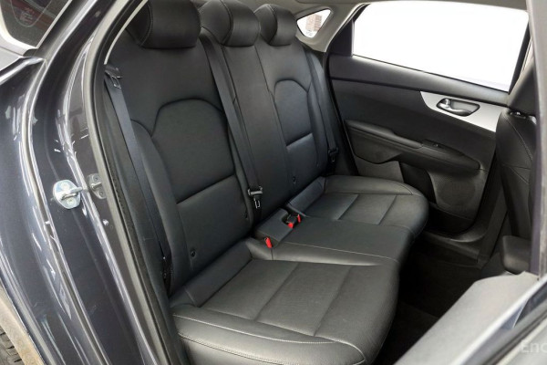 2022 Kia K3 с пробегом 109 033 км