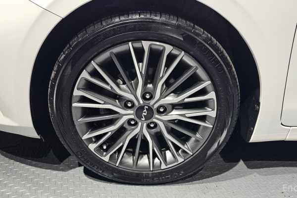 2021 Kia K3 с пробегом 68 222 км