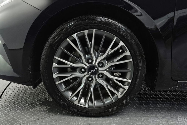 2021 Kia K3 с пробегом 97 888 км