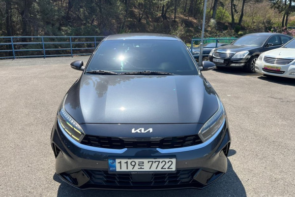 2021 Kia K3 с пробегом 86 000 км