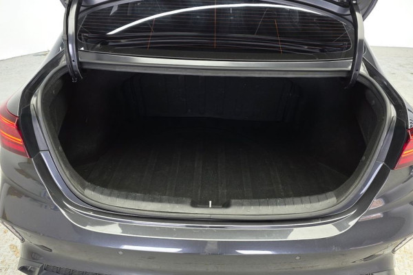 2022 Kia K3 с пробегом 109 033 км