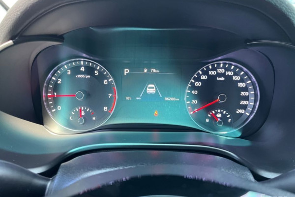 2021 Kia K3 с пробегом 86 000 км