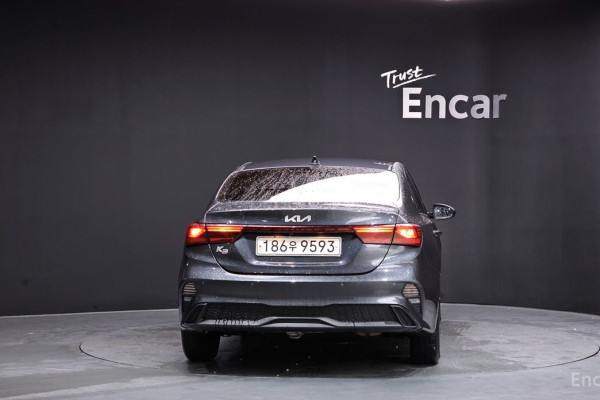 2021 Kia K3 с пробегом 75 988 км