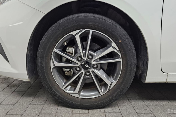 2022 Kia K3 с пробегом 31 110 км