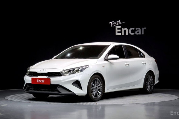 2022 Kia K3 с пробегом 82 664 км