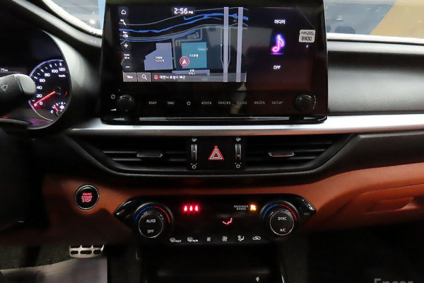 2022 Kia K3 с пробегом 94 306 км