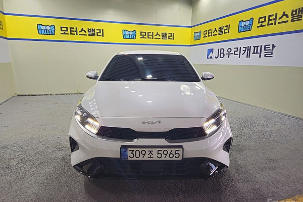 2022 Kia K3 с пробегом 51 900 км
