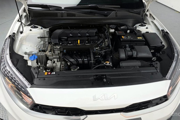 2022 Kia K3 с пробегом 83 291 км