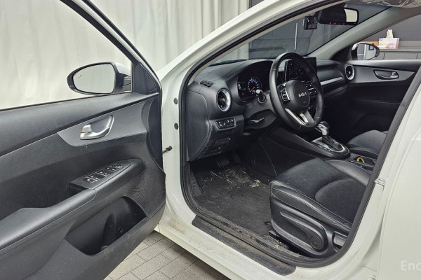 2022 Kia K3 с пробегом 31 110 км