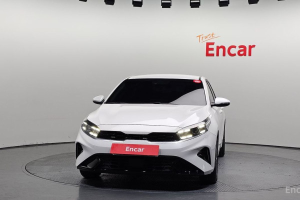 2022 Kia K3 с пробегом 43 320 км