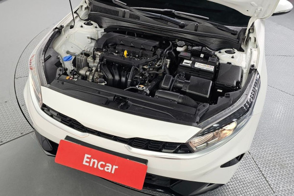 2022 Kia K3 с пробегом 43 320 км