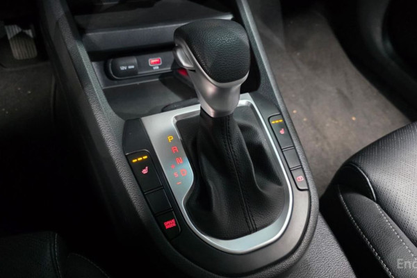 2022 Kia K3 с пробегом 82 664 км