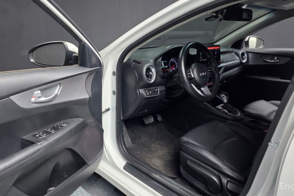 2022 Kia K3 с пробегом 82 664 км