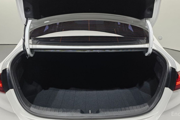 2022 Kia K3 с пробегом 43 320 км