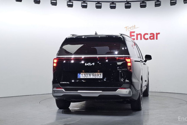 2024 Kia Carnival с пробегом 27 647 км
