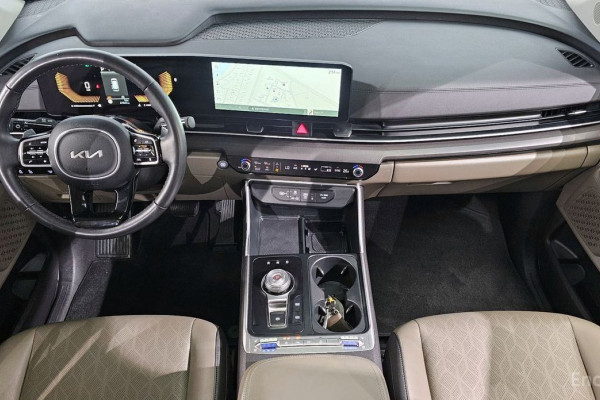 2024 Kia Carnival с пробегом 27 647 км