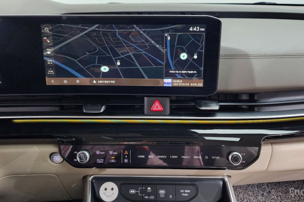 2023 Kia Carnival с пробегом 48 953 км