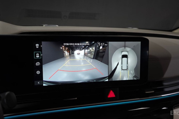 2024 Kia Carnival с пробегом 27 123 км