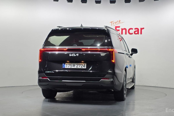 2024 Kia Carnival с пробегом 32 848 км