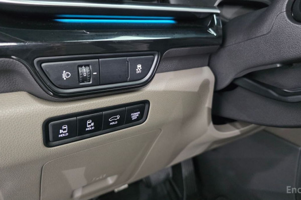 2024 Kia Carnival с пробегом 32 848 км