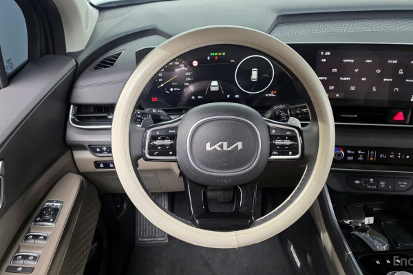 2024 Kia Carnival с пробегом 62 169 км