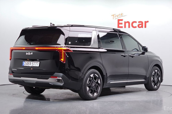 2024 Kia Carnival с пробегом 30 332 км