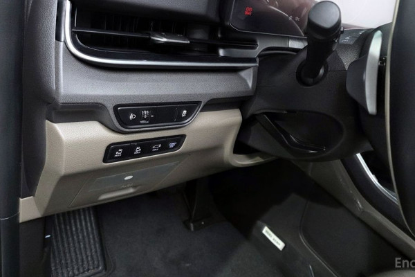 2024 Kia Carnival с пробегом 62 169 км