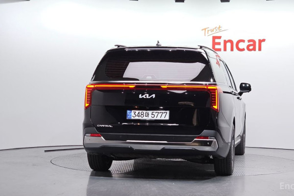 2024 Kia Carnival с пробегом 30 332 км