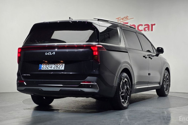 2024 Kia Carnival с пробегом 21 498 км