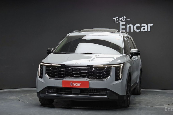 2024 Kia Carnival с пробегом 42 513 км