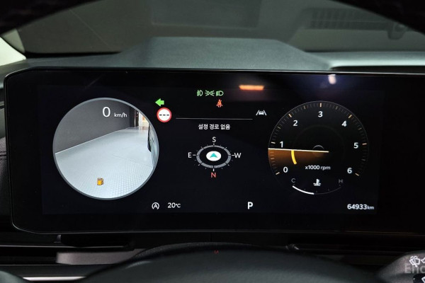 2024 Kia Carnival с пробегом 64 933 км