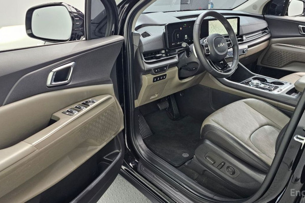 2024 Kia Carnival с пробегом 30 332 км