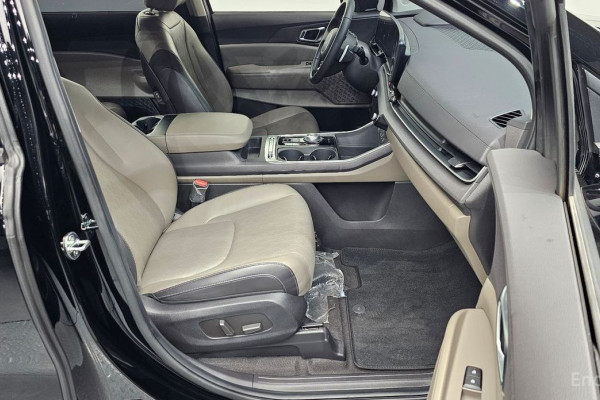 2024 Kia Carnival с пробегом 30 332 км