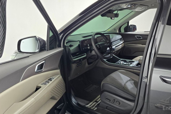 2024 Kia Carnival с пробегом 21 498 км